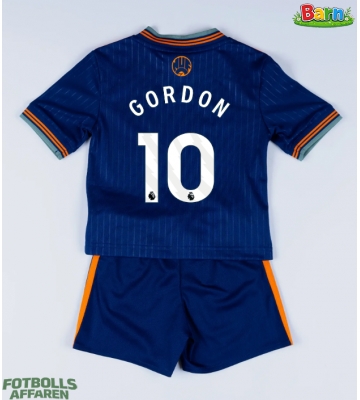 Newcastle United Anthony Gordon #10 Tredjeställ Barn 2025-26 Kortärmad (+ Korta byxor)